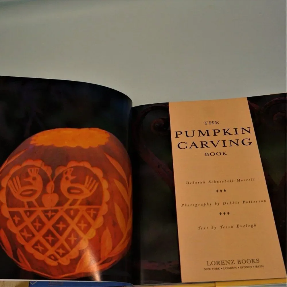 Pumpkin Carving Book How to Create Glowing Autumn Gourds 1996 Hardcover
